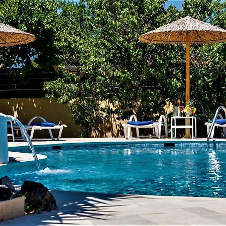Xenos Villa 2 With A Private Pool,Near The Sea Tigkaki  Bagian luar foto