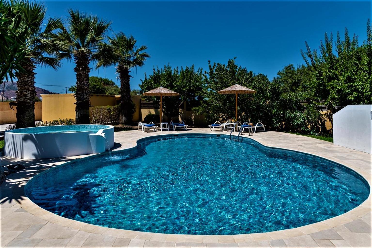 Xenos Villa 2 With A Private Pool,Near The Sea Tigkaki  Bagian luar foto