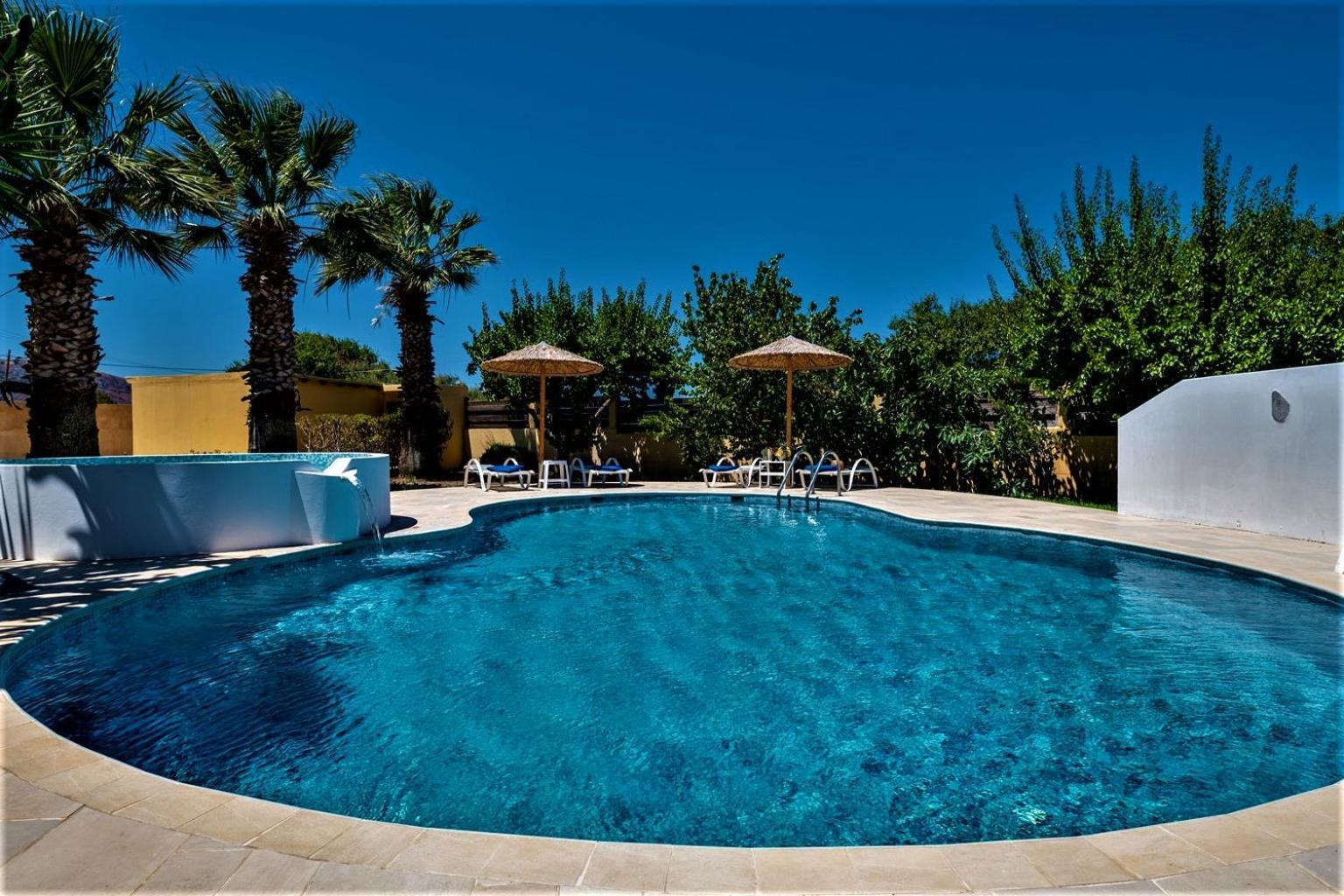 Xenos Villa 2 With A Private Pool,Near The Sea Tigkaki  Bagian luar foto