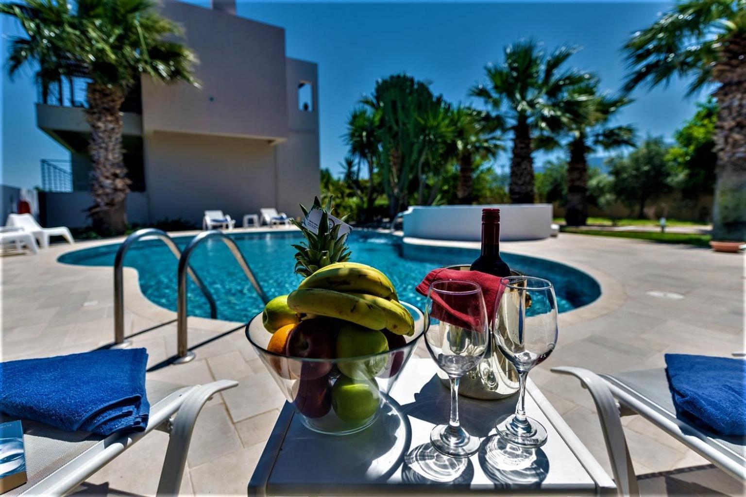 Xenos Villa 2 With A Private Pool,Near The Sea Tigkaki  Bagian luar foto